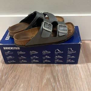 Silver size 37 Birkenstocks